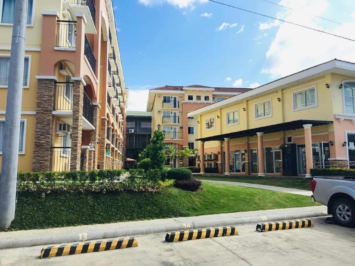 Spacious 1 Bedroom At Arezzo Place Davao With Pool,Wifi And Netflix Buitenkant foto